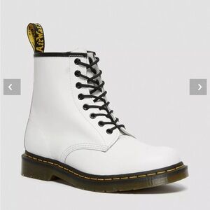 doc martens white 1460 smooth leather lace up boots size 10